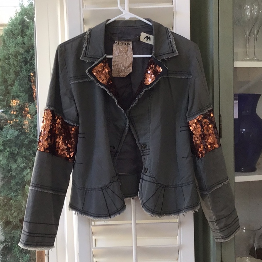 Da Nang smoke gray with copper color sequined jacket